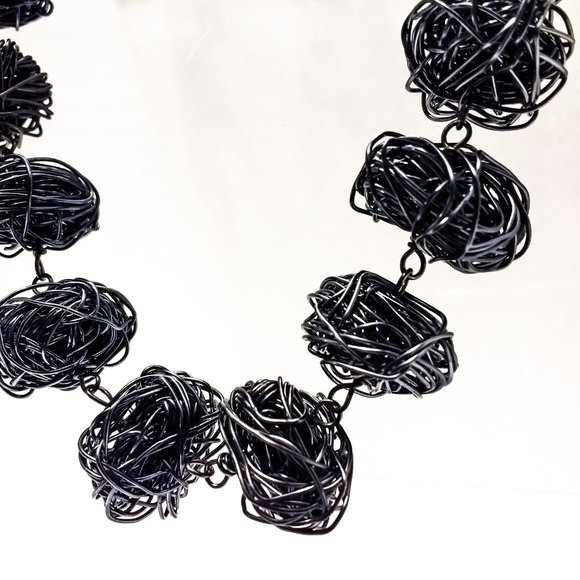 Handmade lightweight necklace 22" modern jewelry. - Picture 4 of 7